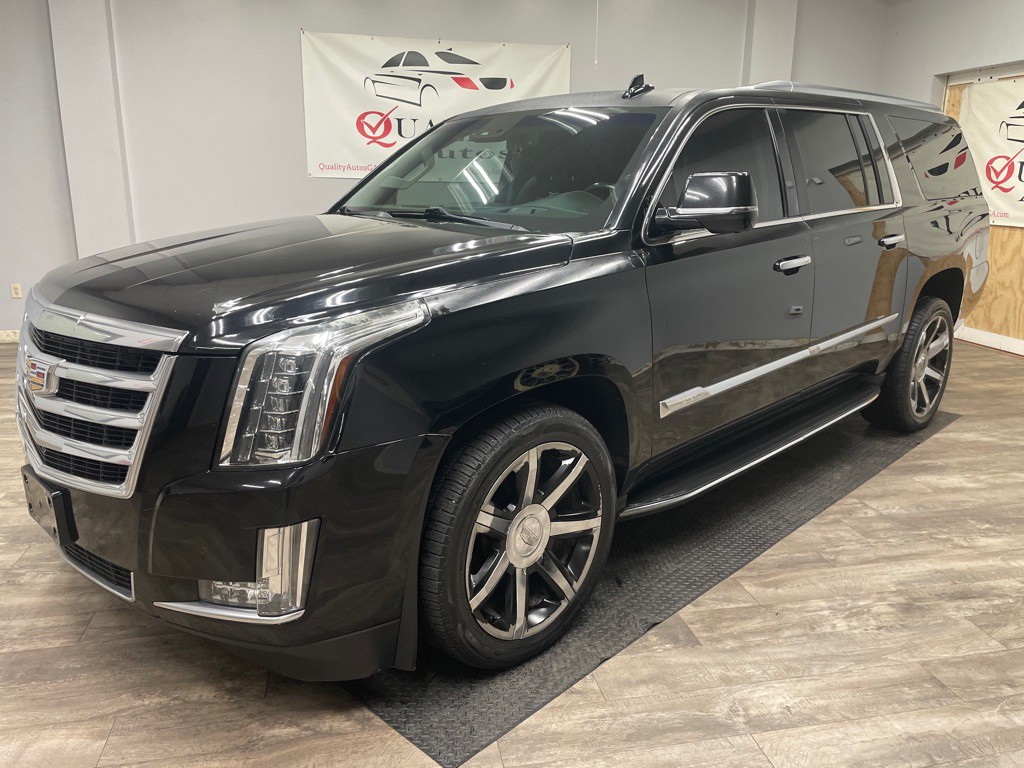 2016 Cadillac Escalade Image 1