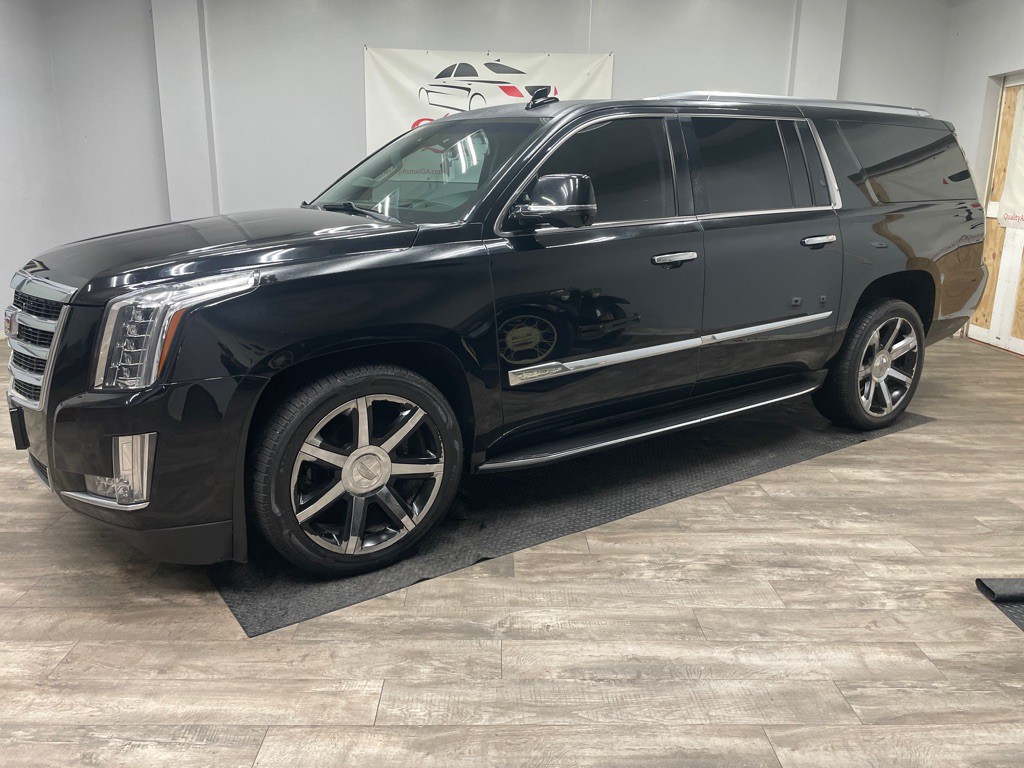 2016 Cadillac Escalade Image 6