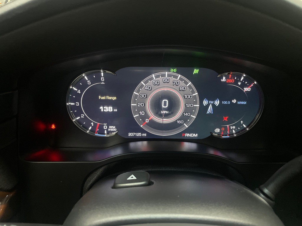 2016 Cadillac Escalade Image 21