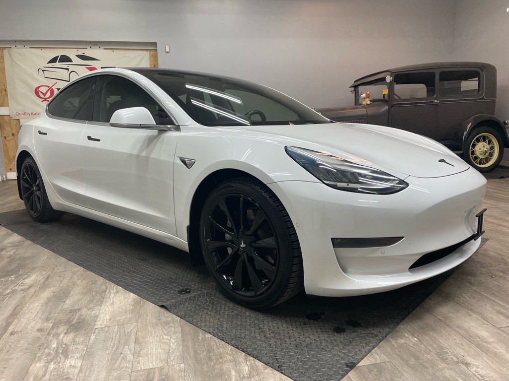2020 Tesla Model 3 Image 4