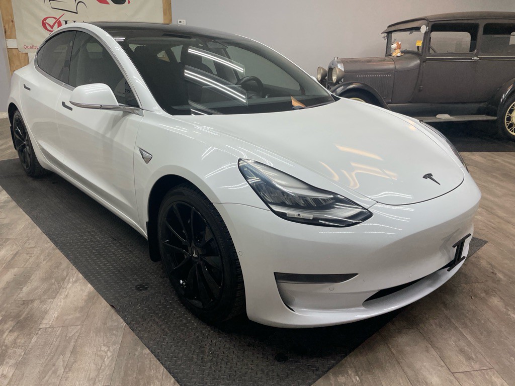 2020 Tesla Model 3 Image 12