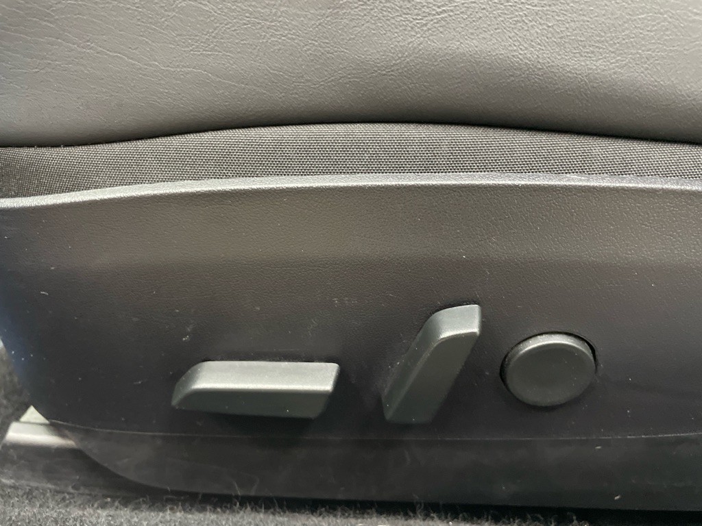 2020 Tesla Model 3 Image 19