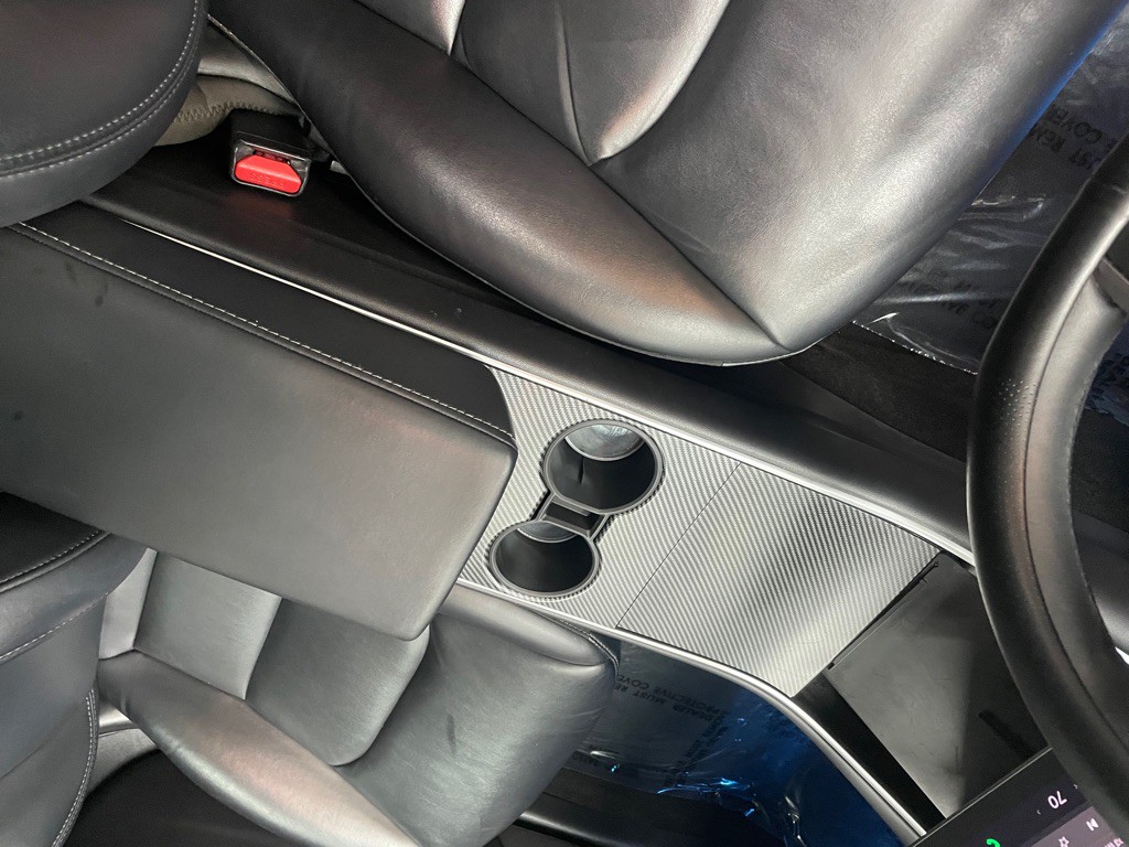 2020 Tesla Model 3 Image 25