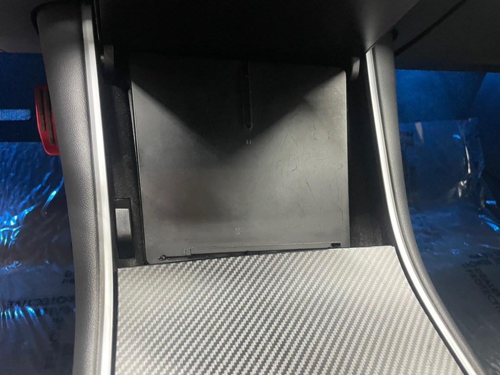 2020 Tesla Model 3 Image 26