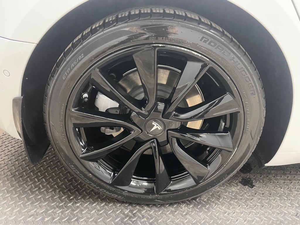 2020 Tesla Model 3 Image 46