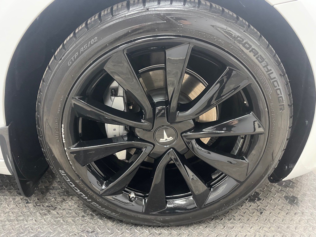 2020 Tesla Model 3 Image 47