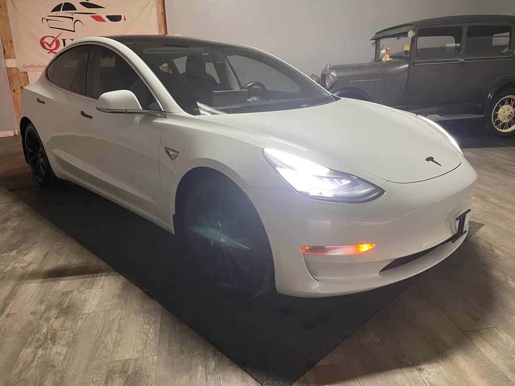 2020 Tesla Model 3 Image 48