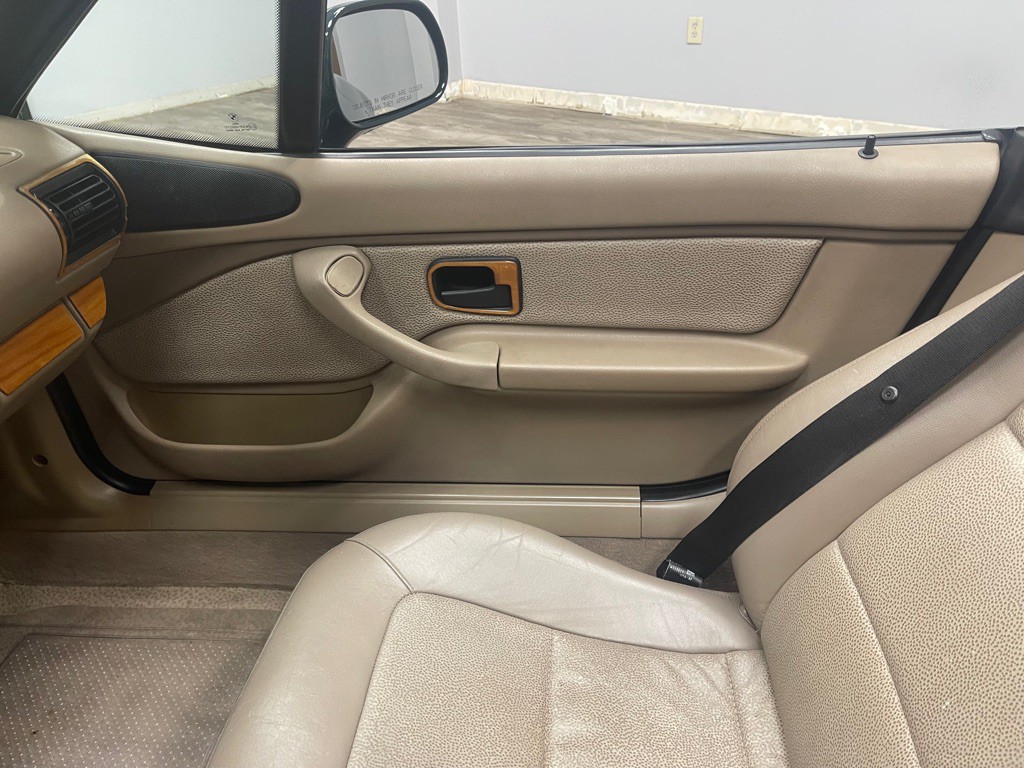 1997 BMW Z3 Image 29