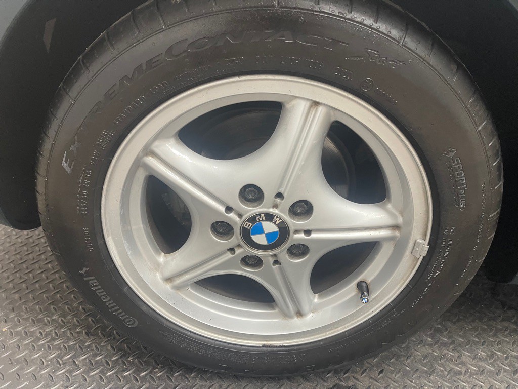 1997 BMW Z3 Image 34