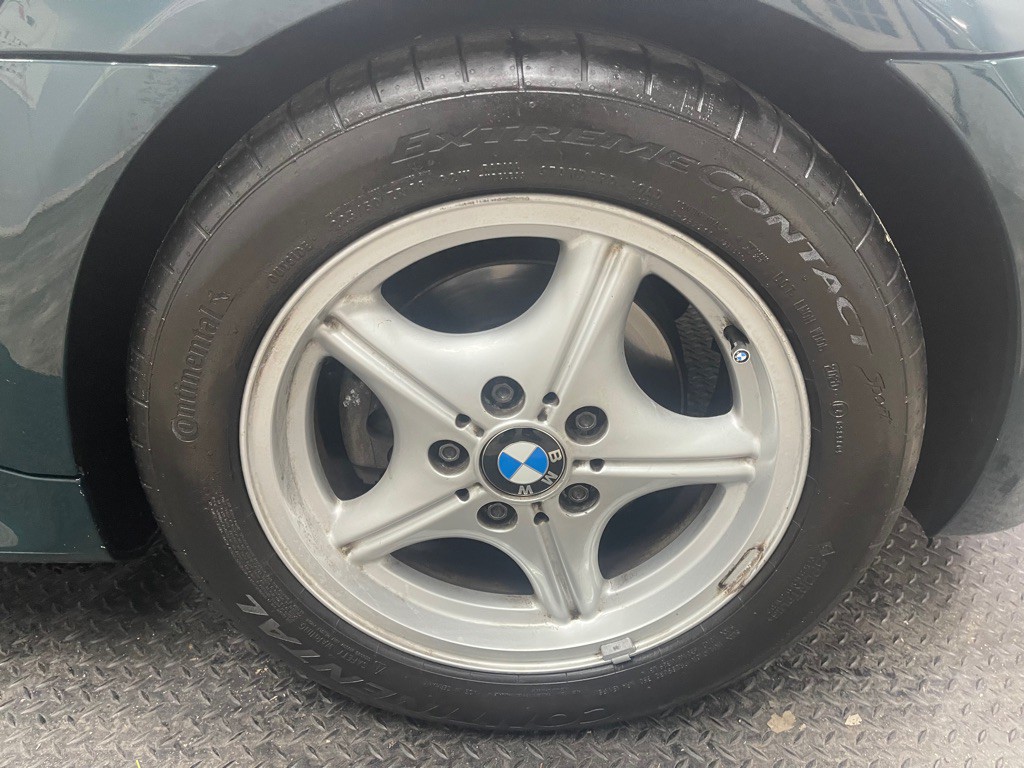 1997 BMW Z3 Image 35