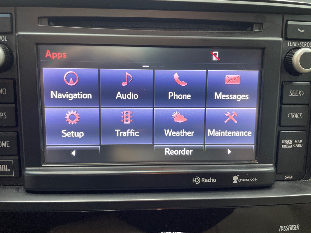 2015 Toyota Sequoia Image 26