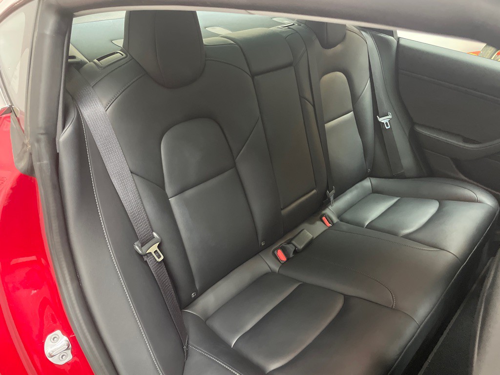 2020 Tesla Model 3 Image 34