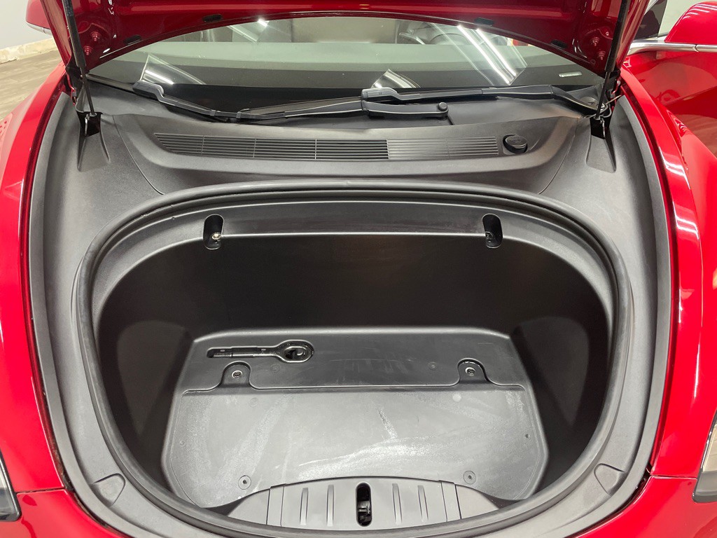 2020 Tesla Model 3 Image 43