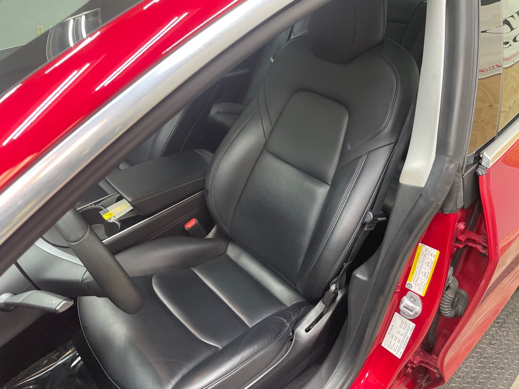 2020 Tesla Model 3 Image 4