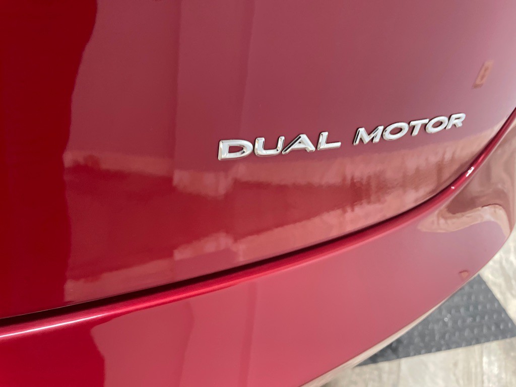 2020 Tesla Model 3 Image 11