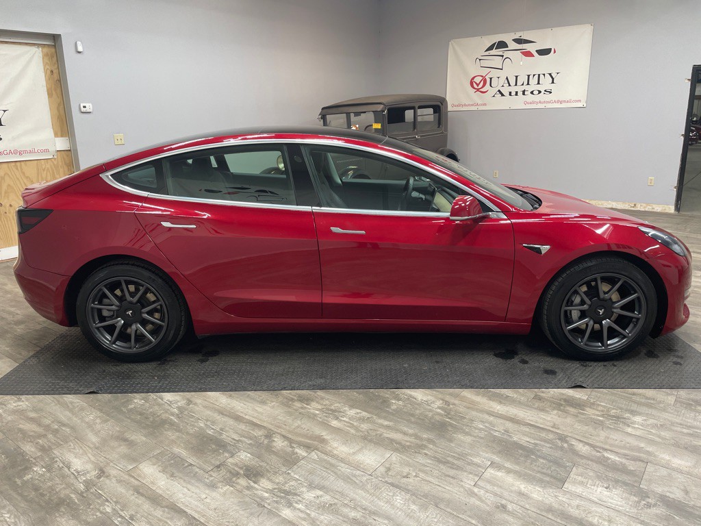 2020 Tesla Model 3 Image 12