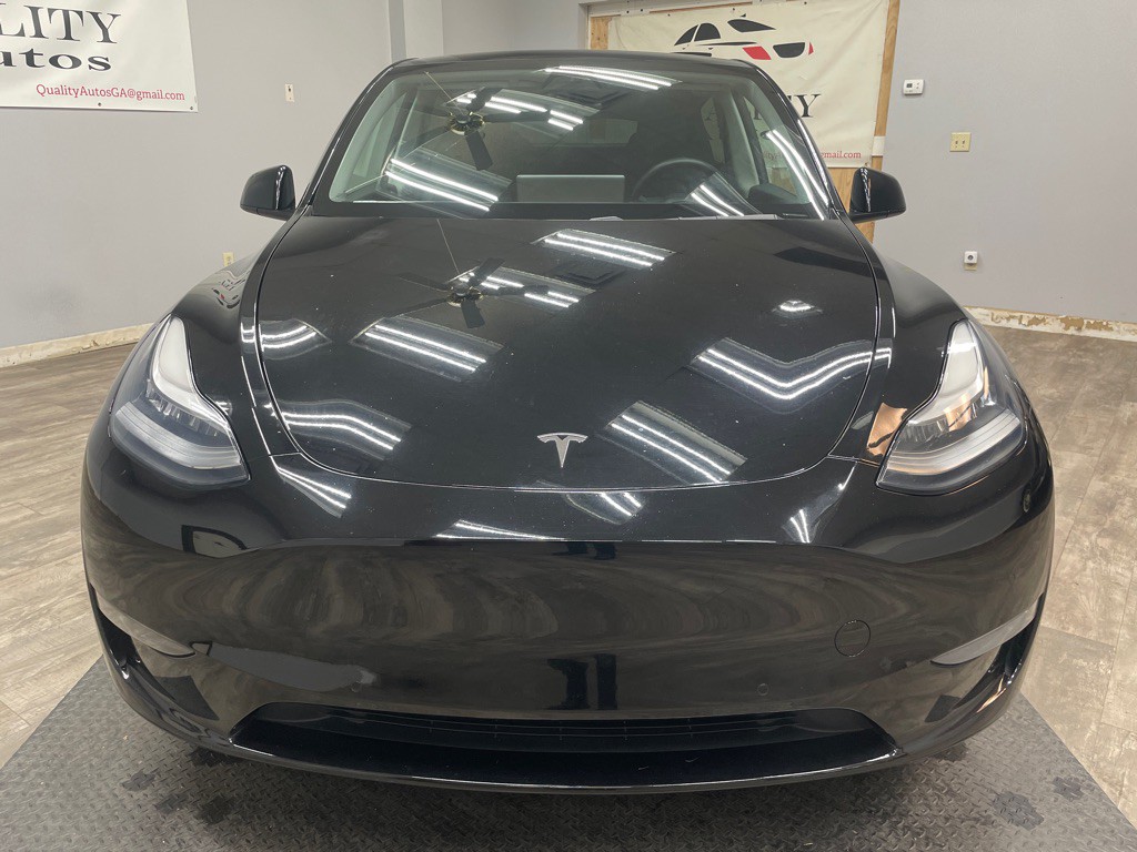 2020 Tesla Model Y Image 2