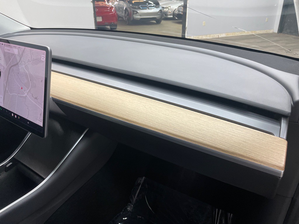 2020 Tesla Model Y Image 41