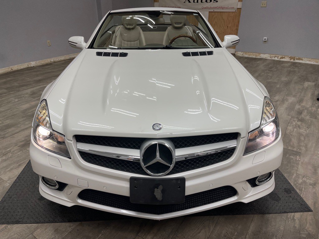 2011 Mercedes-Benz SL-Class Image 5