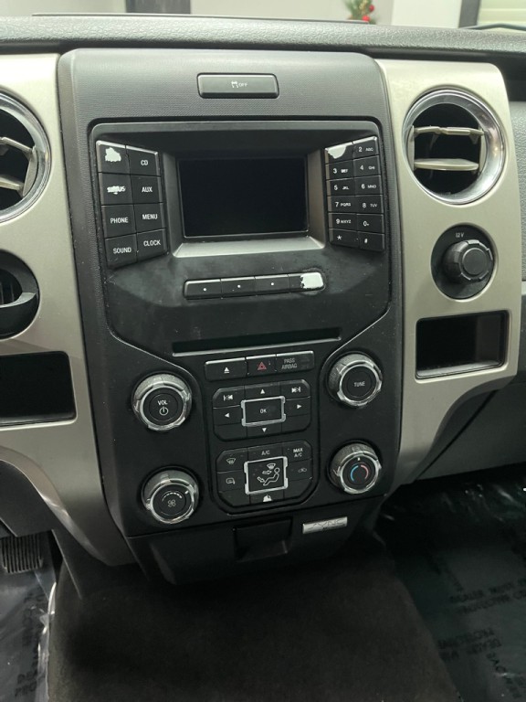 2014 Ford F-150 Image 24