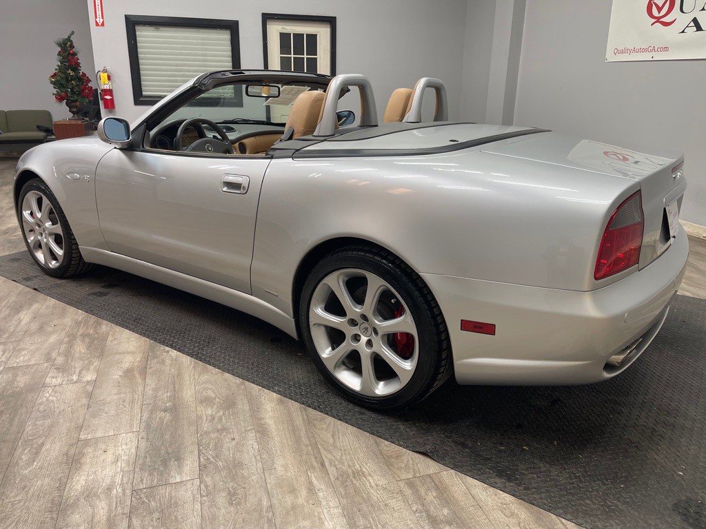 2004 Maserati Spyder Image 17