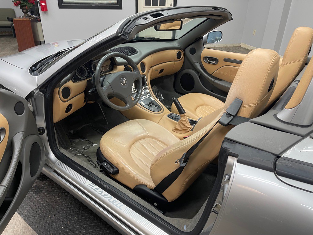 2004 Maserati Spyder Image 20