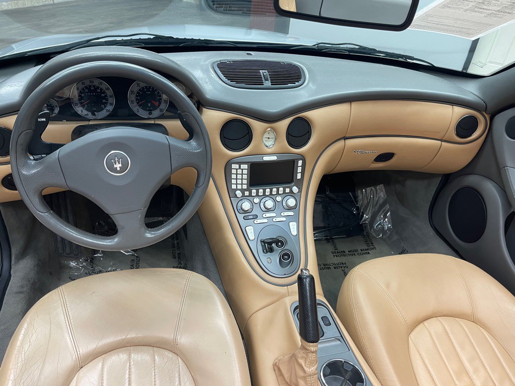 2004 Maserati Spyder Image 21