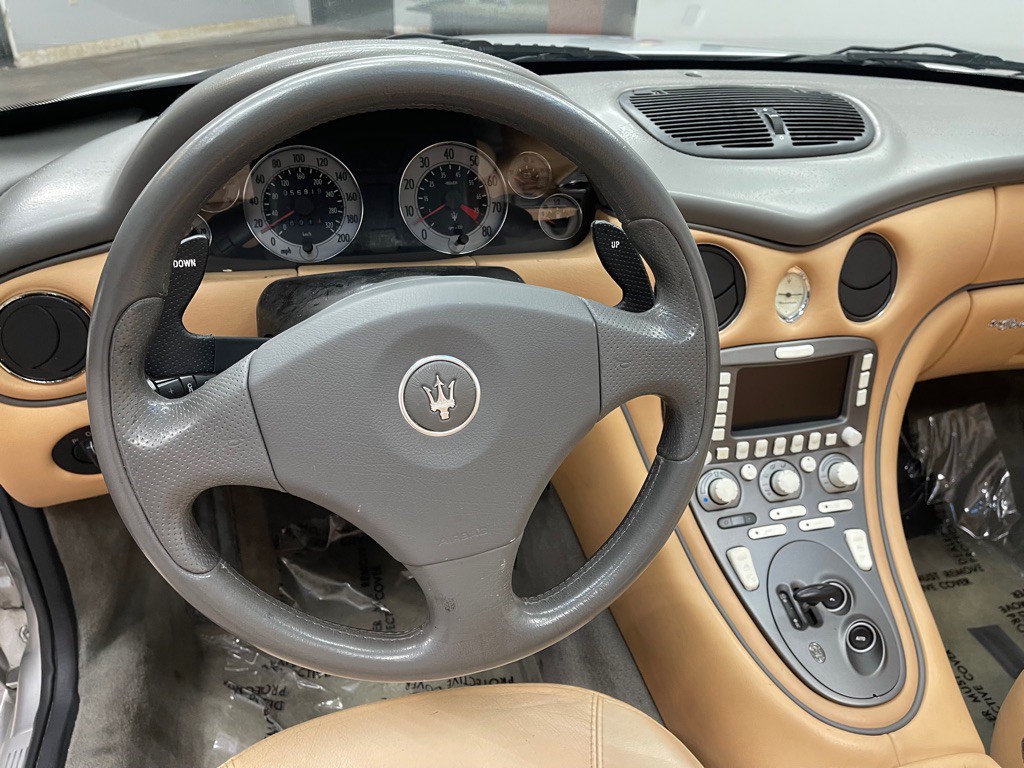 2004 Maserati Spyder Image 22