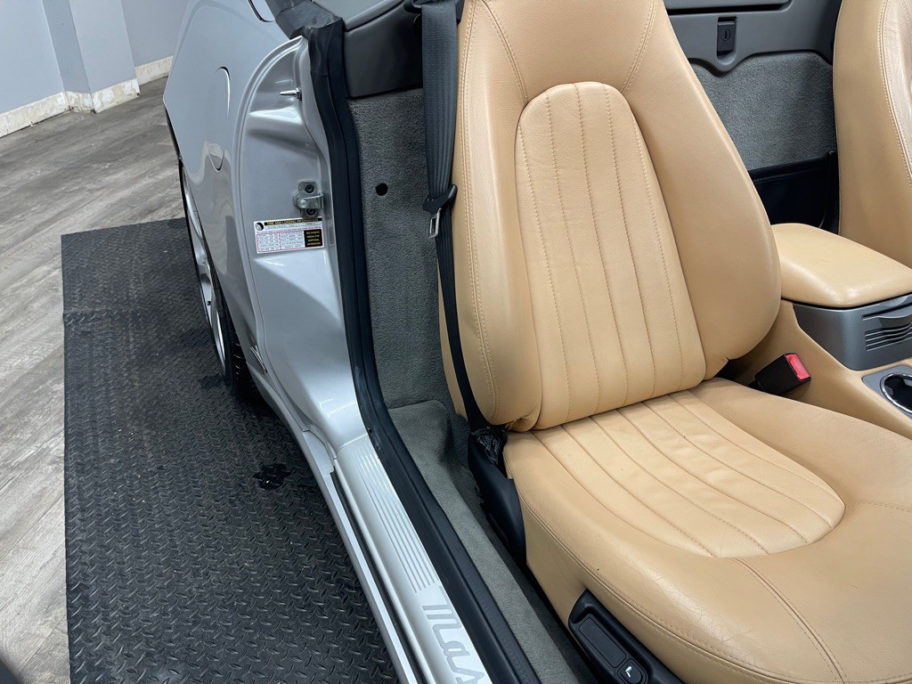 2004 Maserati Spyder Image 26