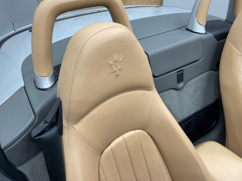 2004 Maserati Spyder Image 29