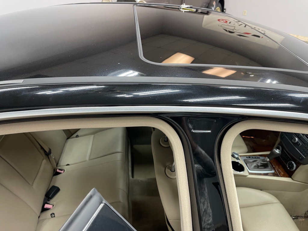 2010 Mercedes-Benz C-Class Image 19