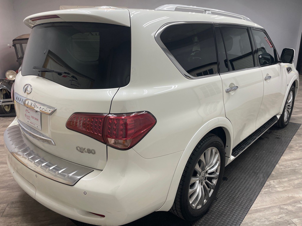 2016 INFINITI QX80 Image 5