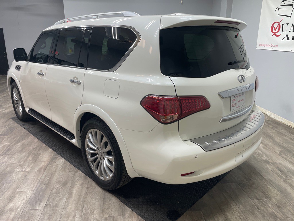2016 INFINITI QX80 Image 8