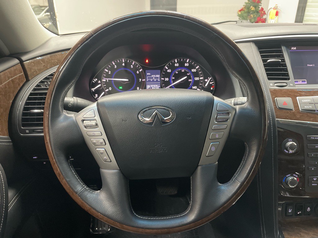 2016 INFINITI QX80 Image 19