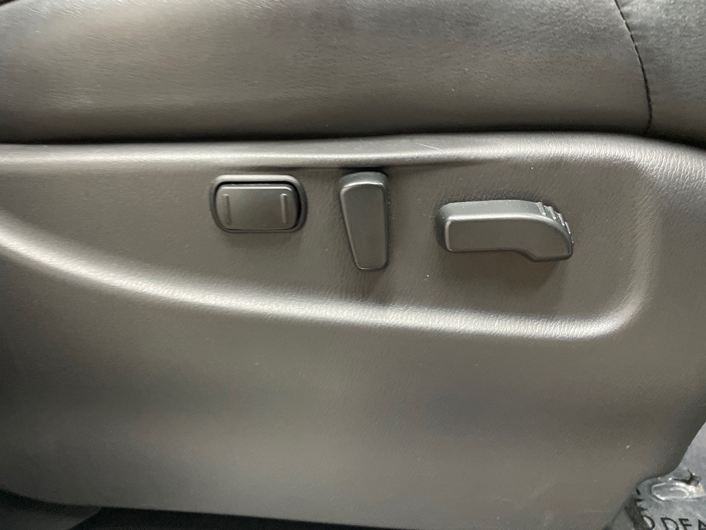 2016 INFINITI QX80 Image 50