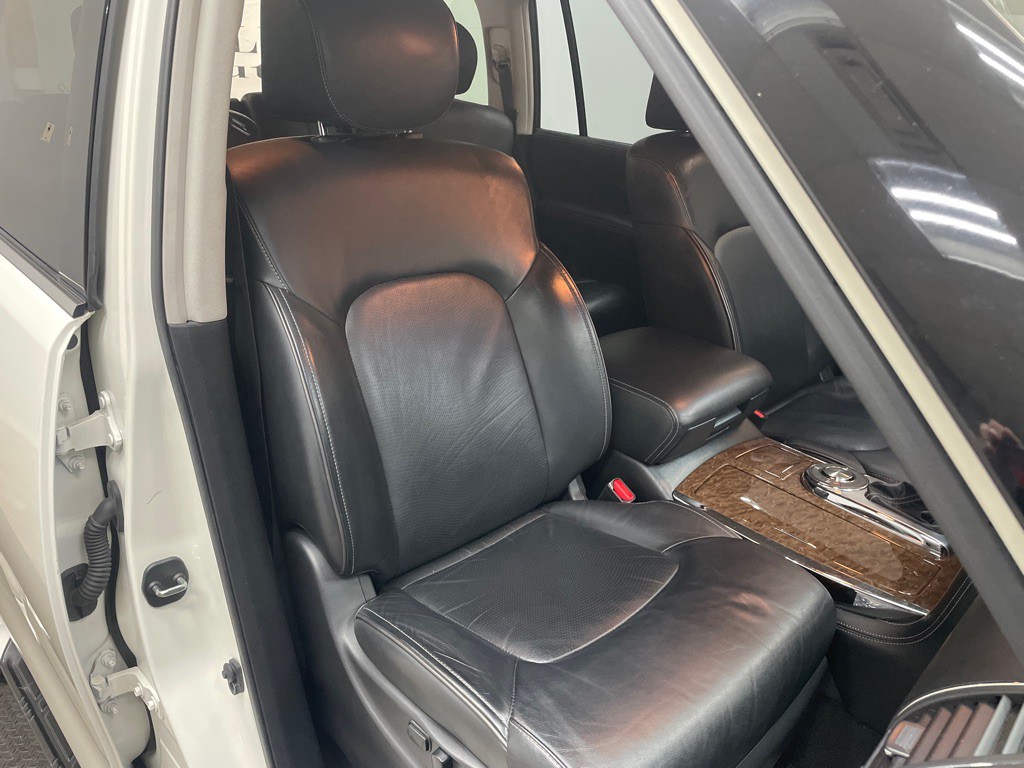 2016 INFINITI QX80 Image 51