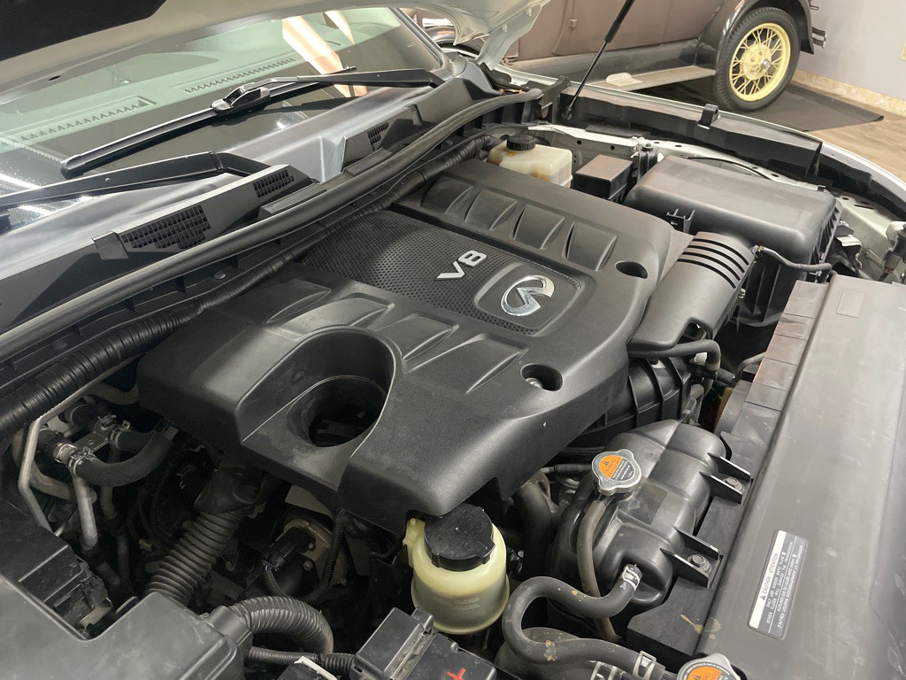 2016 INFINITI QX80 Image 60