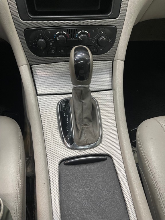 2003 Mercedes-Benz C-Class Image 23