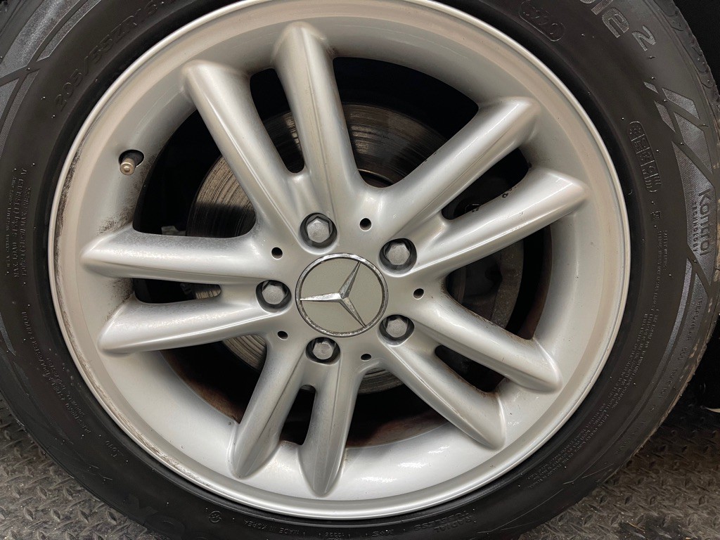 2003 Mercedes-Benz C-Class Image 29