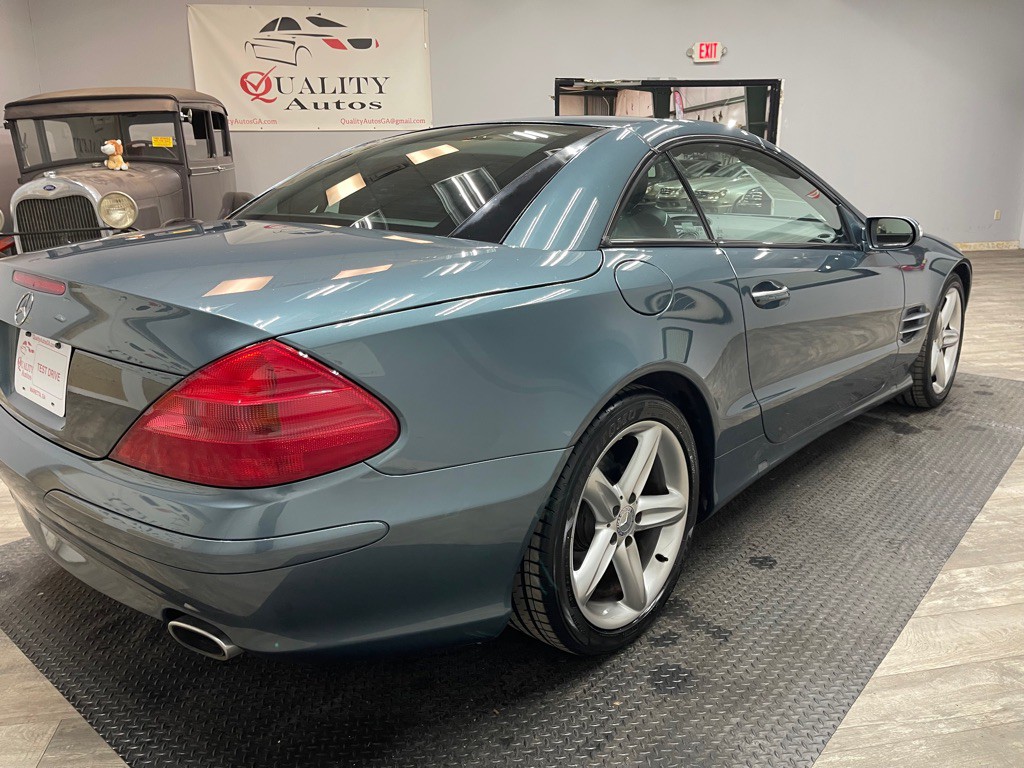 2004 Mercedes-Benz SL-Class Image 16