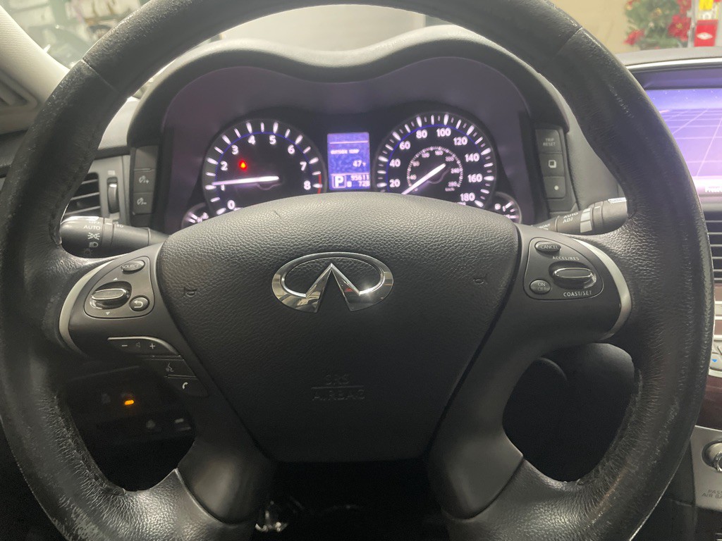 2013 INFINITI M37 Image 20