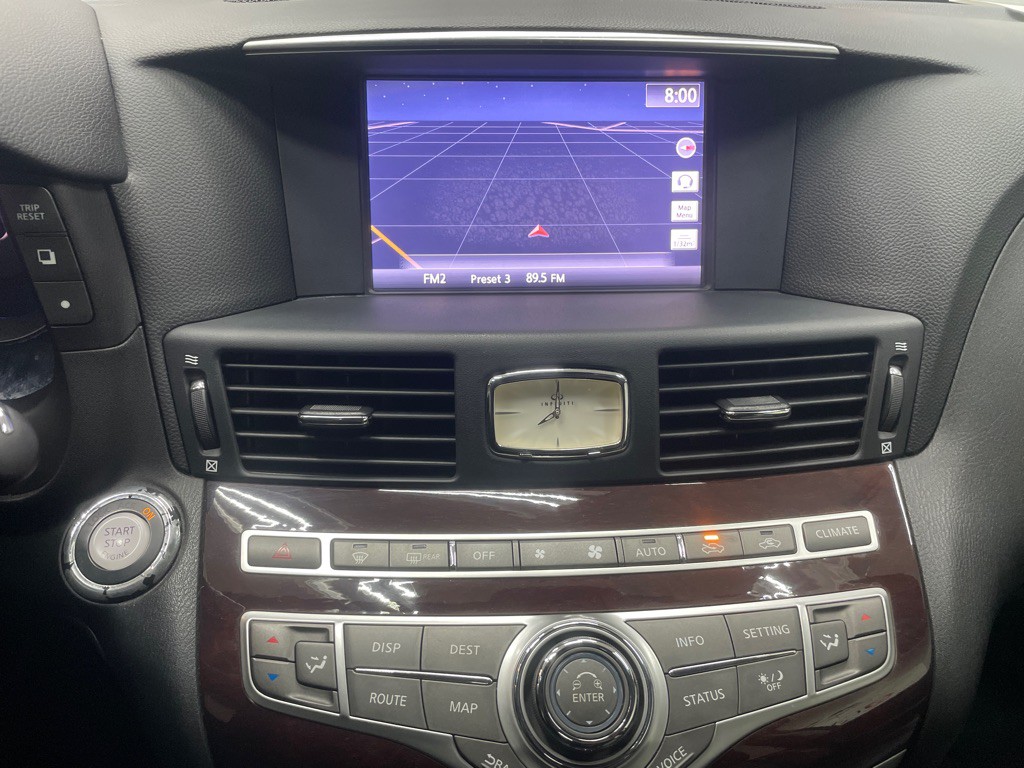 2013 INFINITI M37 Image 22