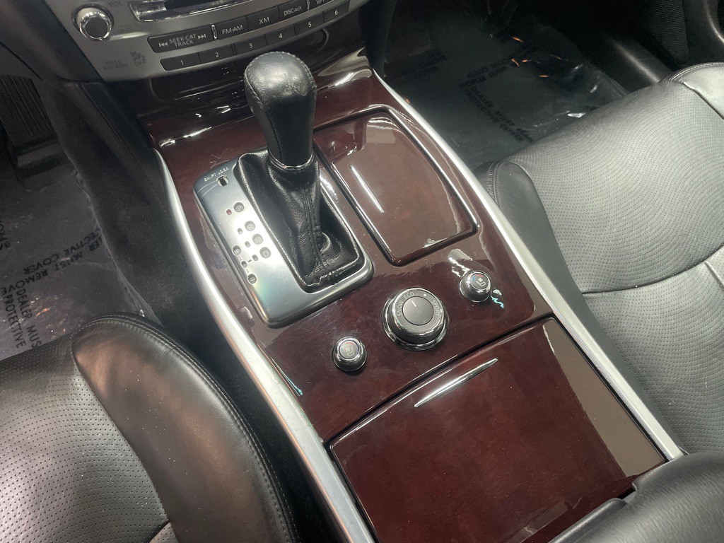 2013 INFINITI M37 Image 26