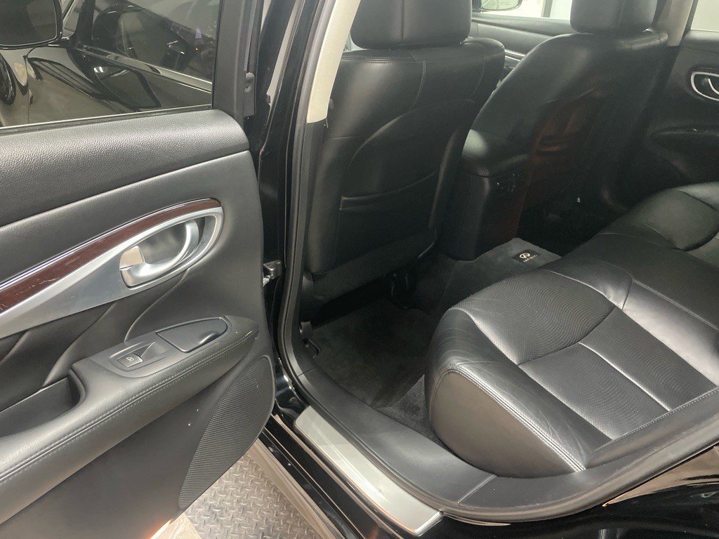 2013 INFINITI M37 Image 29