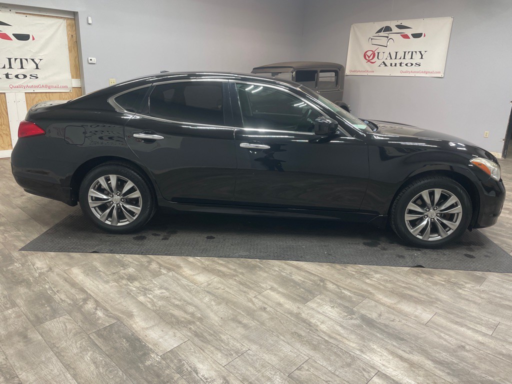 2013 INFINITI M37 Image 10