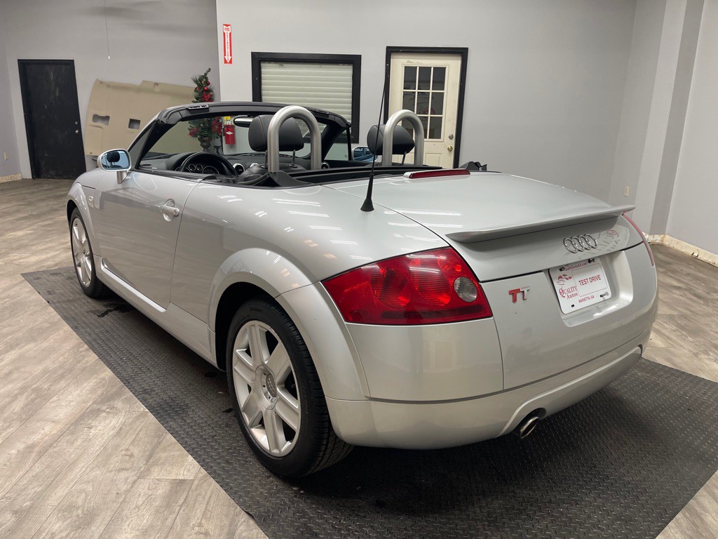 2003 Audi TT Image 7