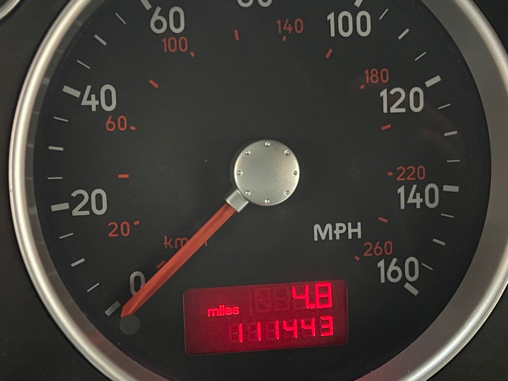 2003 Audi TT Image 28