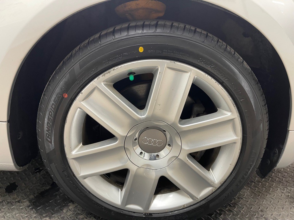 2003 Audi TT Image 33