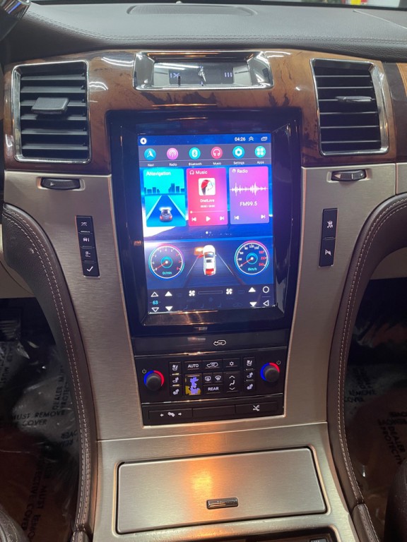 2011 Cadillac Escalade Image 33