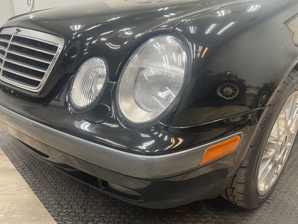 1999 Mercedes-Benz CLK-Class Image 16